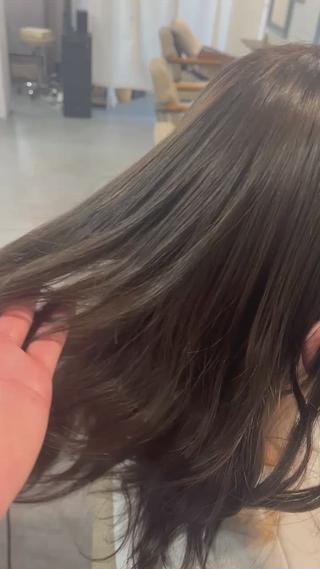 セミロング カラー ヘアアレンジ Sherry大国町 HIKARUのヘアスタイル