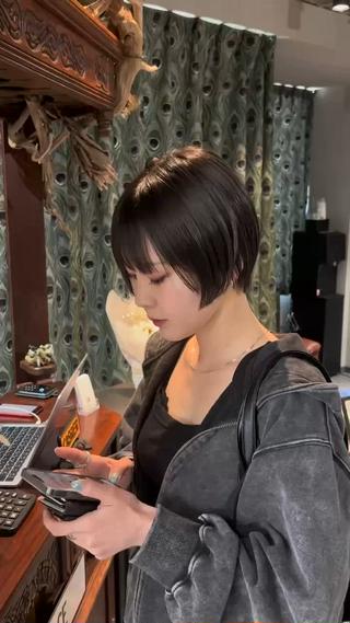 ショート ravens代表 ヒロムのヘアスタイル