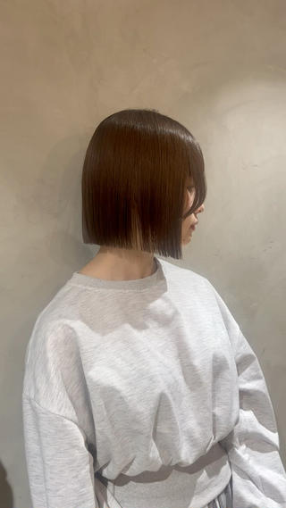 これからの季節に縮毛矯正がおすすめです