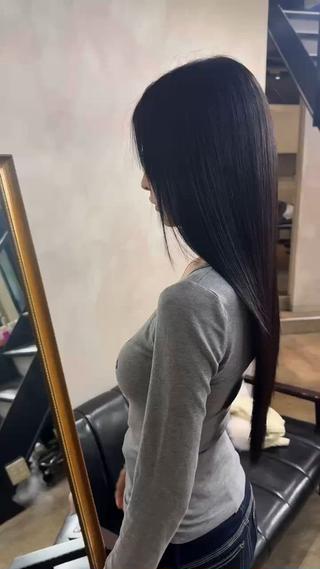ロング ALLY 原宿のヘアスタイル