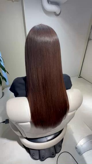 ロング ALLY 原宿のヘアスタイル