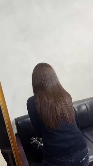 ロング ALLY 原宿のヘアスタイル