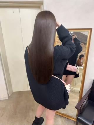 ロング ALLY 原宿のヘアスタイル