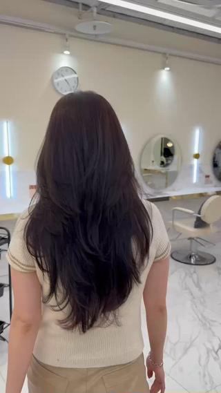 ロング hiyori🎀 トレンドレイヤーのヘアスタイル