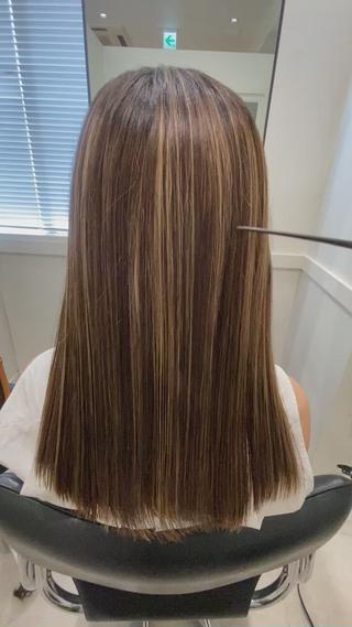 セミロング 髪質改善縮毛矯正,ブ リーチ縮毛矯正KEIのヘアスタイル