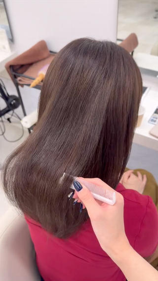 傷んだ髪でもサラサラな質感に仕上げられます!