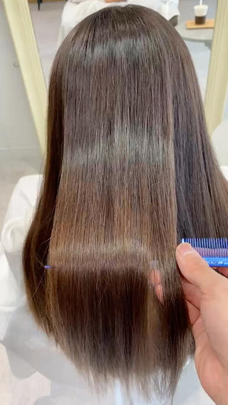 癖やうねりやアホ毛を撃退!髪質改善ストレート