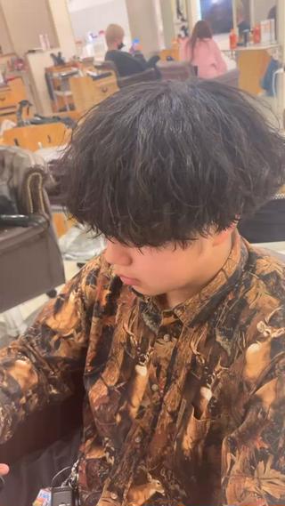パーマ メンズ 郡山駅前美容師 真野目暉のヘアスタイル