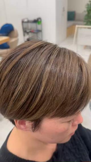 カラー 藤本 豪海のヘアスタイル