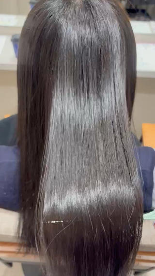 ロング 🪿透明感/艶カラー ﾜﾀﾅﾍﾞｱｵｲのヘアスタイル