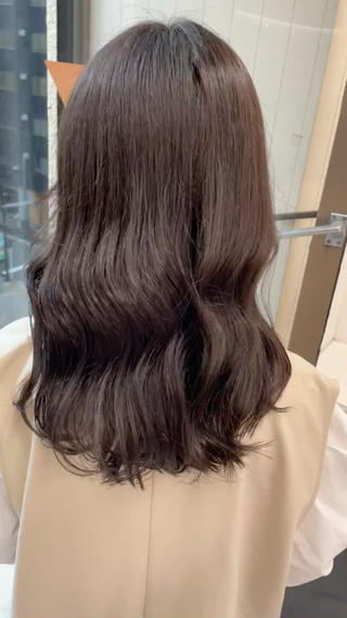 ミディアム カラー パーマ ヘアアレンジ メンズ キッズ ネイル マツエク・マツパ 🦋縮毛/韓国レイヤ ー/透明感カラー🦋のヘアスタイル