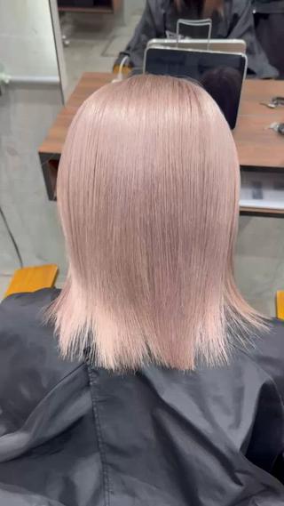 やわらかいミルクティーピンクベージュ
