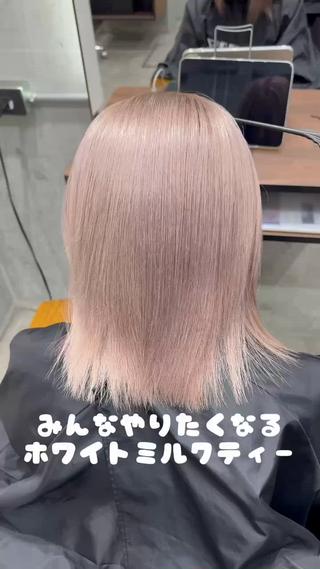ショート ホワイトブロンド RIKUTOのヘアスタイル