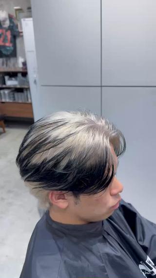 カラー ホワイトブロンド RIKUTOのヘアスタイル