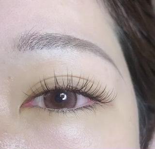 シングルラッシュ80本
Cカール長さ10、11、12mm 
太さ0.15mm 