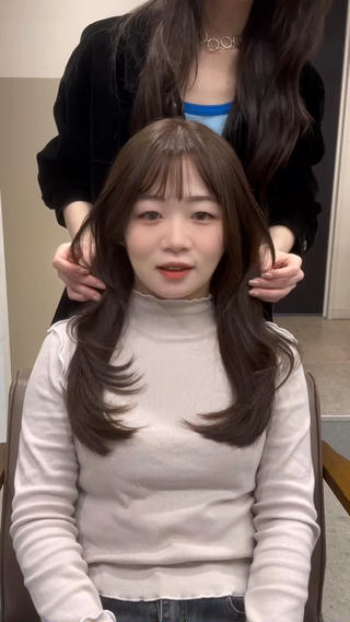 ロング ayu omochaのヘアスタイル