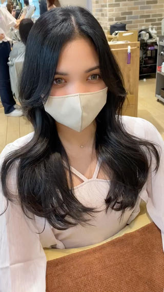 レイヤーありのふわっとカット
初めてレイヤーを入れる方におすすめです!