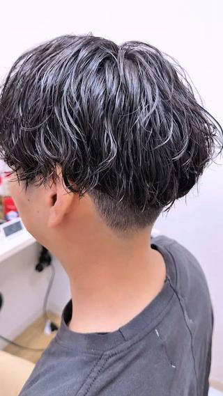 メンズ 大阪 美容師 林のヘアスタイル