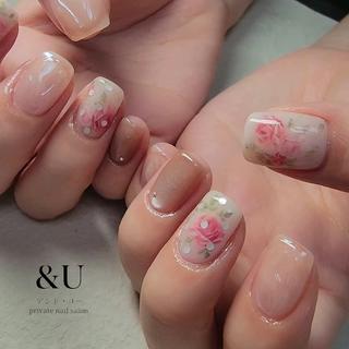 ネイル &U (アンド・ユー)のネイルデザイン