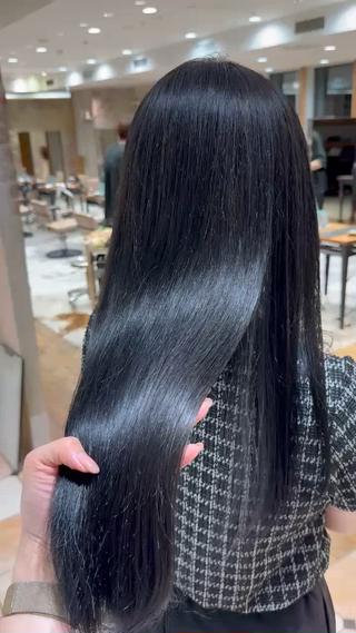 私のスナップフォトは全て色味加工なしですのでカウンセリングに使ってください

シアーブラック ショコラグレージュ ラベンダーベージュ ピンクブラウン チョコレートブラウン ショコラベージュ透明感地毛風ベージュ 秋カラー 最高級ヘッドスパ 極上リラックスコース 美髪 セミロング 大人っぽカラー 清楚カラー 前髪顔周り縮毛矯正 ストレートパーマ 髪質改善 イルミナカラー 艶髪 天使の艶トリートメント 韓国風トレンド マロンベージュ レイヤーカット ワンカールレイヤー 簡単ヘアセット オリーブベージュ オリーブグレージュ ブリーチなしでできる透明感カラー 