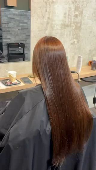 ロング カラー 田中 望有のヘアスタイル
