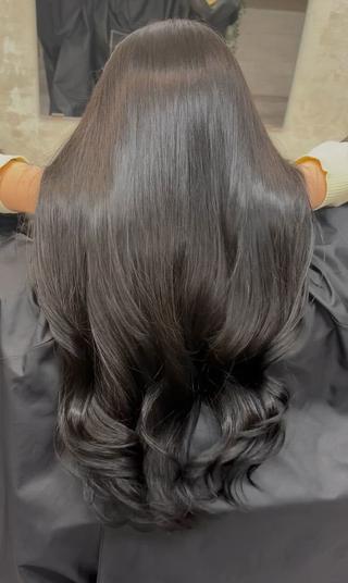カラー 田中 望有のヘアスタイル