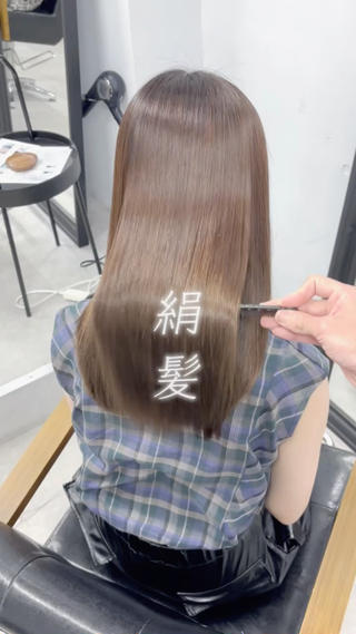 ロング カラー マツダ レンのヘアスタイル