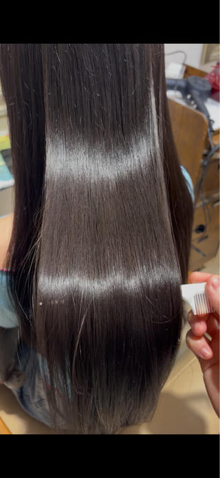 ロング カラーモデル募集中 🍀 上地 虹奈のヘアスタイル
