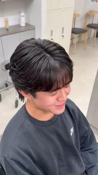 パーマ メンズ 深谷 侑亮のヘアスタイル