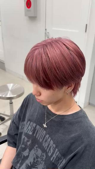 カラー メンズ 深谷 侑亮のヘアスタイル