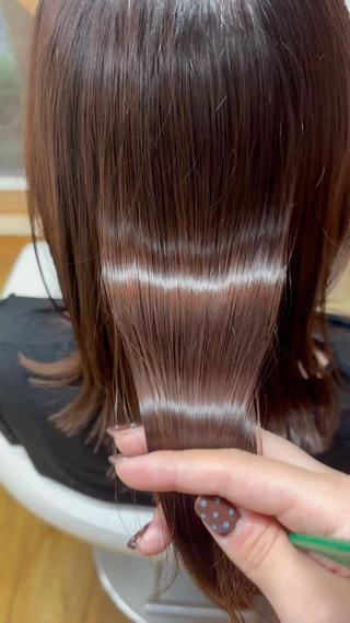 ミディアム Sagedoue ユイのヘアスタイル
