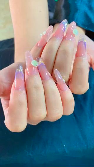 ネイル 秋 Nailsのネイルデザイン