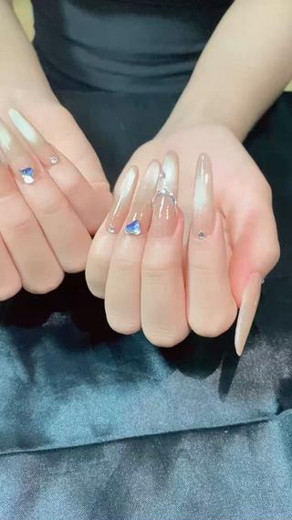 ネイル 秋 Nailsのネイルデザイン