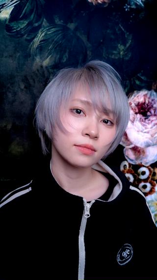 #ダブルブリーチ　#ブリーチオンカラー　#ハイトーンカラー　#シルバー　#シルバーアッシュ　#アッシュ　#ホワイトシルバー　 
