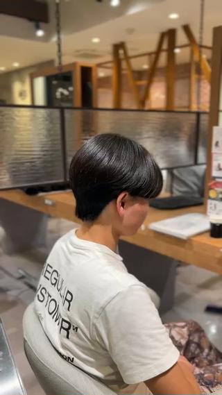 ショート パーマ メンズ 小林 柚喜のヘアスタイル