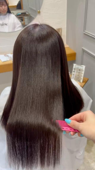 ロング miloc Maikaのヘアスタイル