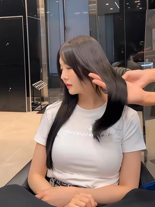 ロング カラー 1日1名様 限定のヘアスタイル