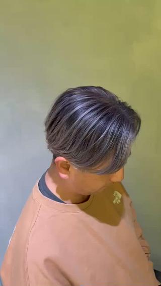 メンズ マエダ マサシのヘアスタイル