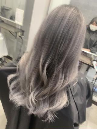 セミロング カラー パーマ ヘアアレンジ ネイル マツエク・マツパ 井上 一平のヘアスタイル