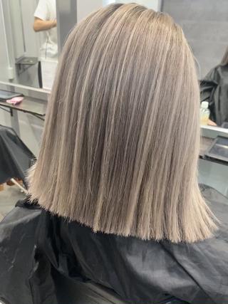 ショート カラー ヘアアレンジ ネイル マツエク・マツパ 井上 一平のヘアスタイル