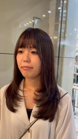 ふわっと動きが出るレイヤーカットです♡