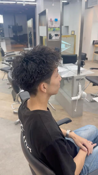 ショート パーマ メンズ カット🔥パーマ特化 fifthりょう🔥のヘアスタイル