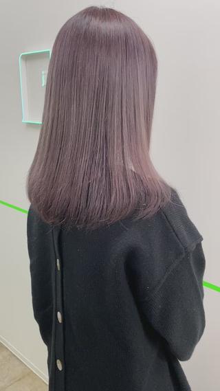 セミロング カラー 🌼 アユカのヘアスタイル