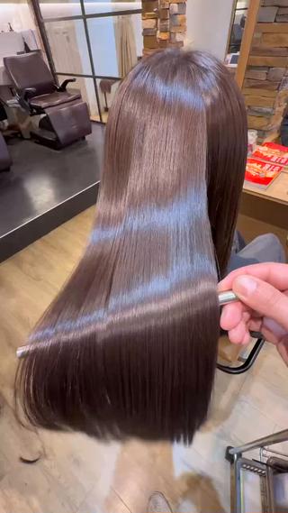ロング カラー 千 田のヘアスタイル