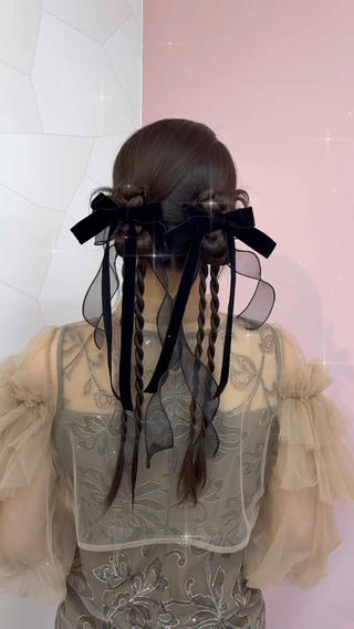 まだまだ大人気なカチモリ
ツインアレンジにすることで周りと差が出る盛れアレンジに