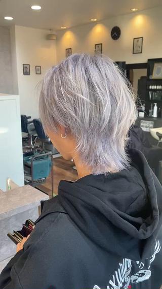 #ウルフカット
#シルバーカラー 