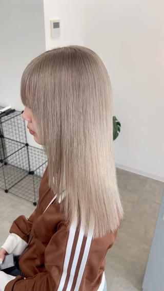 ロング カラー 海琉/ハイトーン/ 透明感カラー💛のヘアスタイル