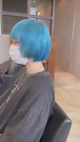 ブリーチ3回必須の水色

色落ちも抜群に可愛い 