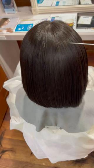 ミディアム 浅井 玲耶のヘアスタイル
