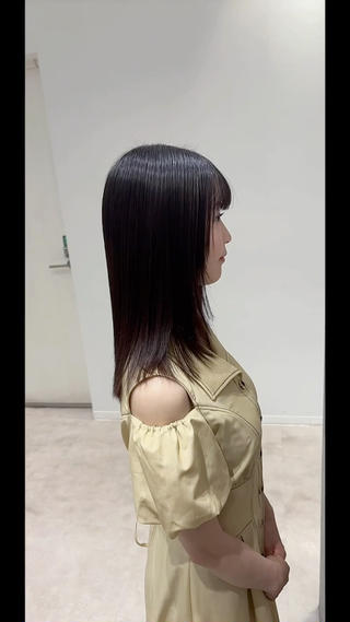 圧倒的に軽いサラサラ質感へと導き、
後天性(ダメージによるうねりや広がり)のボリュームをダウンする、
最上質髪質改善サイエンスアクアと、
最上質ヘッドスパであるラカスタスパの組み合わせです︎
銀座のラカスタヘッドスパ専門店と同技術同商材を用いて施術致します
フケやかゆみや抜け毛や白髪を予防し、
頭皮を綺麗にする事で健康で綺麗な髪の毛を生やしやすい状態にし、
頭皮のパックをして美肌菌を増やし、
リフトアップをしてシワたるみ予防をし、
ツボ押しで疲労軽減したりと、
4〜50分程施術する本格的な専門店レベルのスパです
現在他の美容室へ技術を落とし込む外部講師もしております